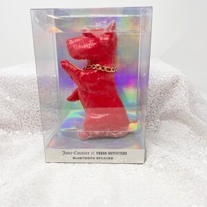 Juicy Couture UO exclusive Scottie Dog speaker new